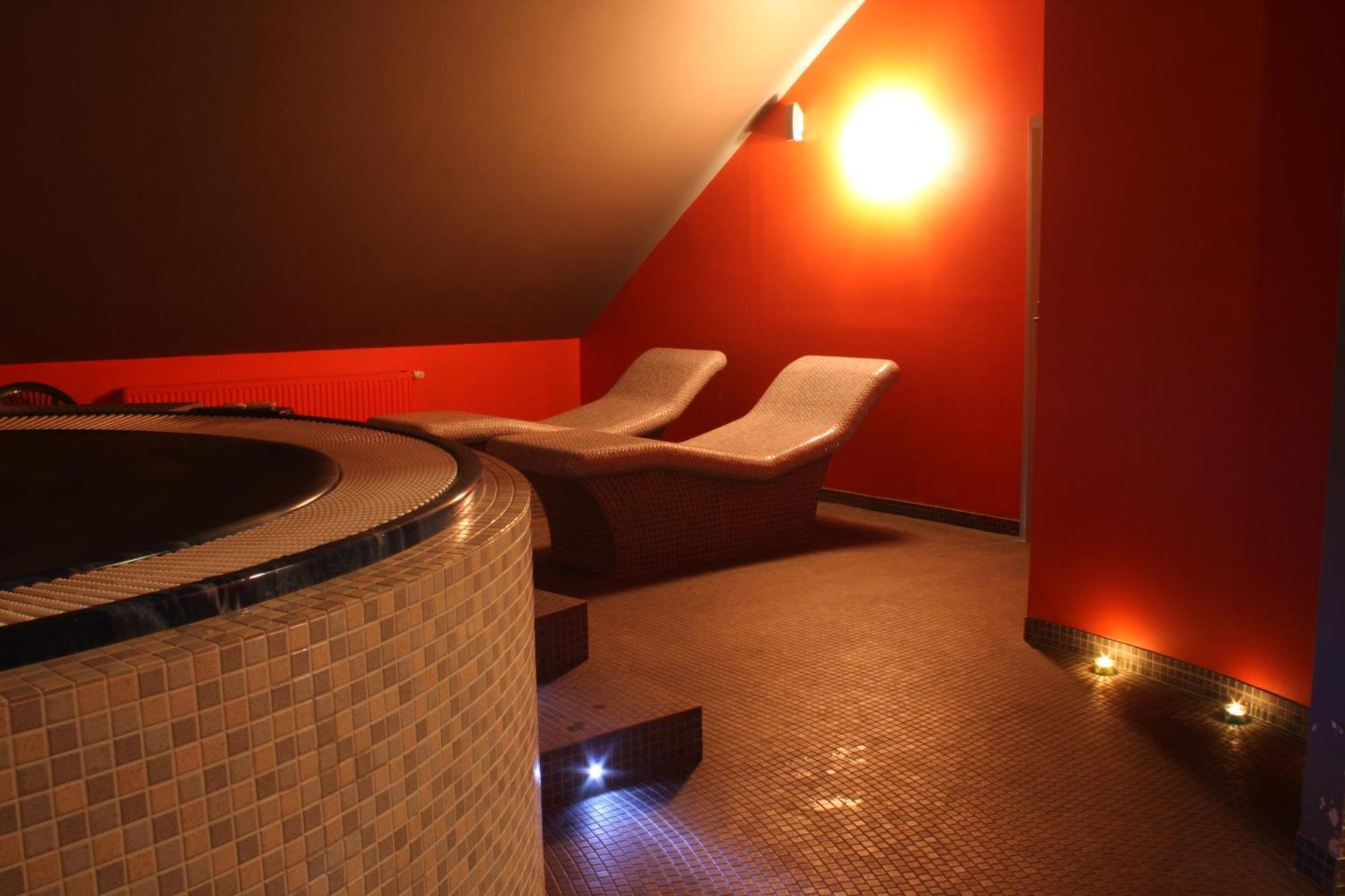 Hotel Terasa ฟรีเดก-มีสเตก ภายนอก รูปภาพ